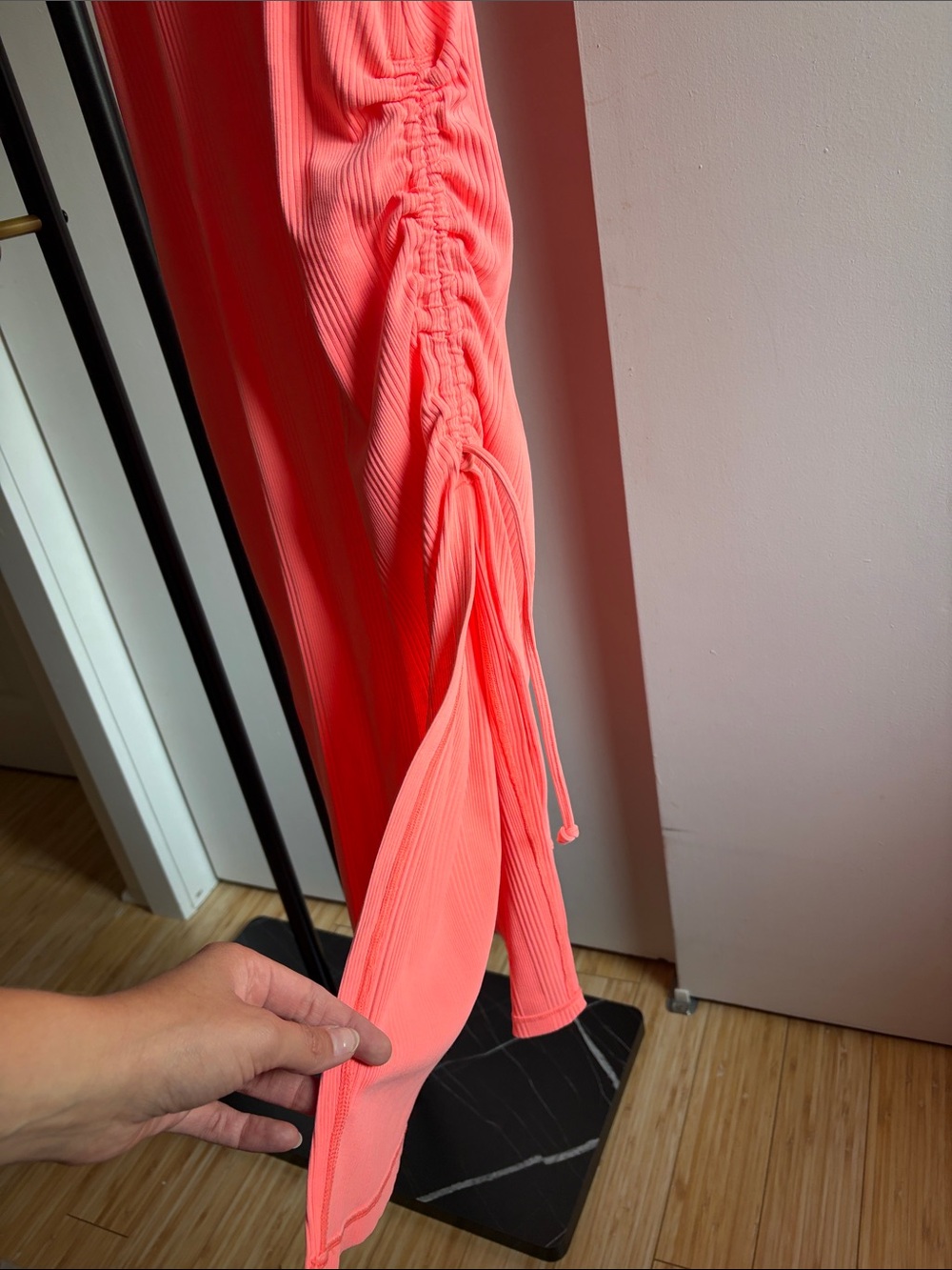 NEW Aerie Sleeveless Ribbed Maxi Dress in Coral/Pink Sz M - Picture 3 of 5